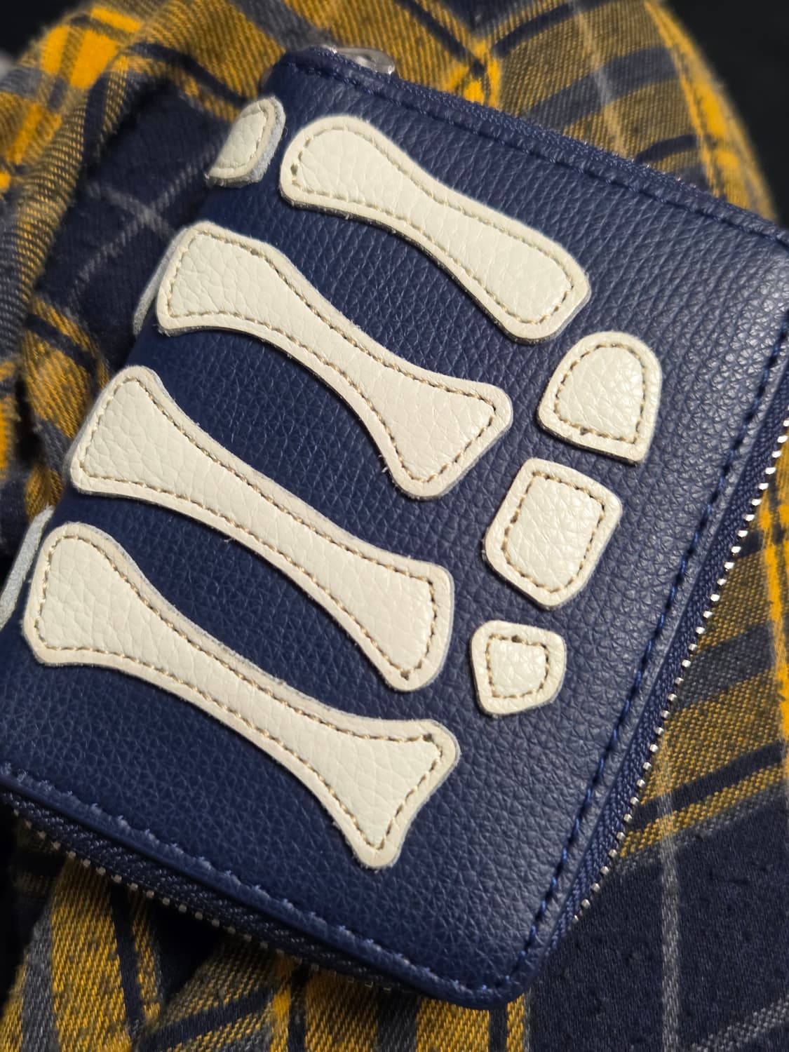 캐피탈 본 미니 지갑 네이비 상품이미지1