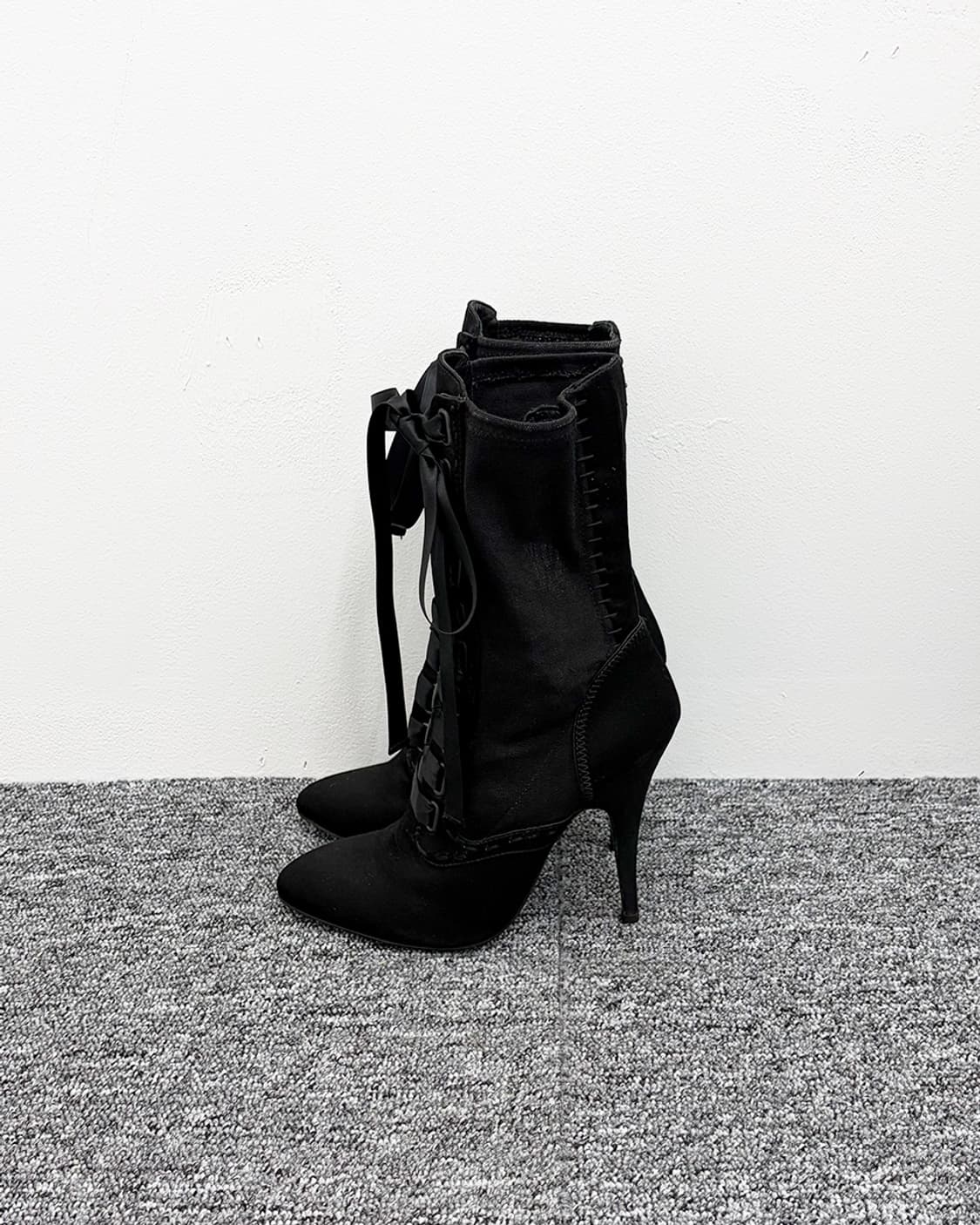 쥬세페 자노티x발망 우마 레이스업 힐 상품이미지2