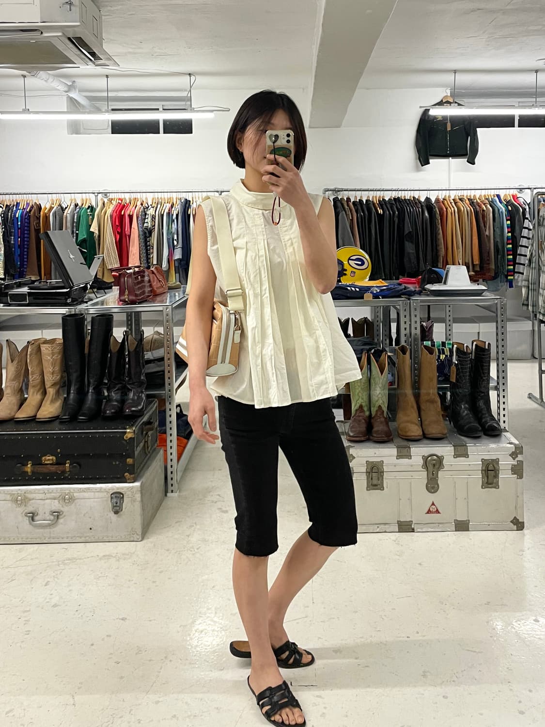MARNI x UNIQLO pleats sleeveless shirts 상품이미지2