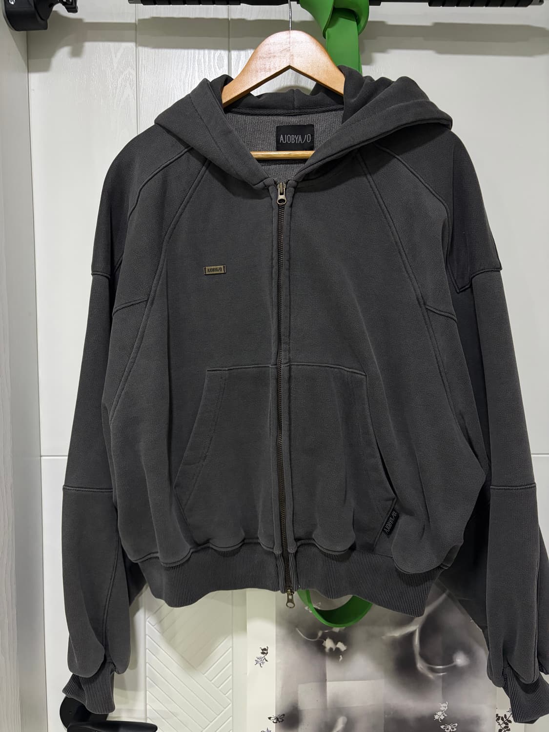 (새상품) 아조바이아조 후드 집업 다크그레이 상품이미지1