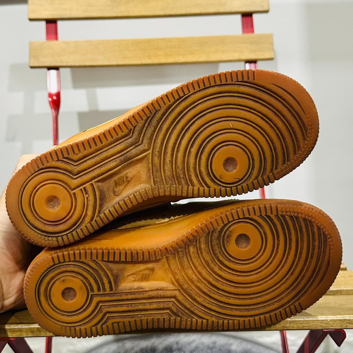 230) 나이키 운동화 여성 여자  에어포스1 하이 된장 스웨이드 상품이미지7