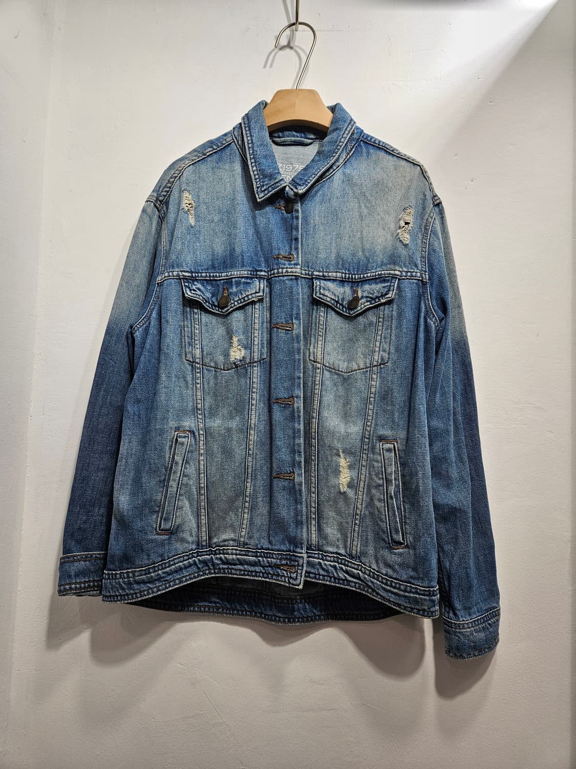 자라(ZARA) 데미지 워싱 청자켓  상품이미지1