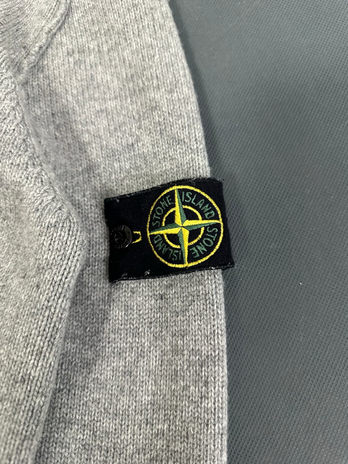 스톤아일랜드 그레이 니트 가디건 Xl(100-105) 상품이미지3