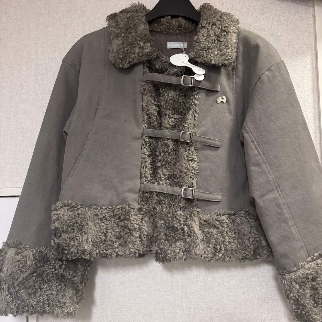 허그유어스킨 시어링 퍼 자켓 (카키) 텍0 상품이미지1