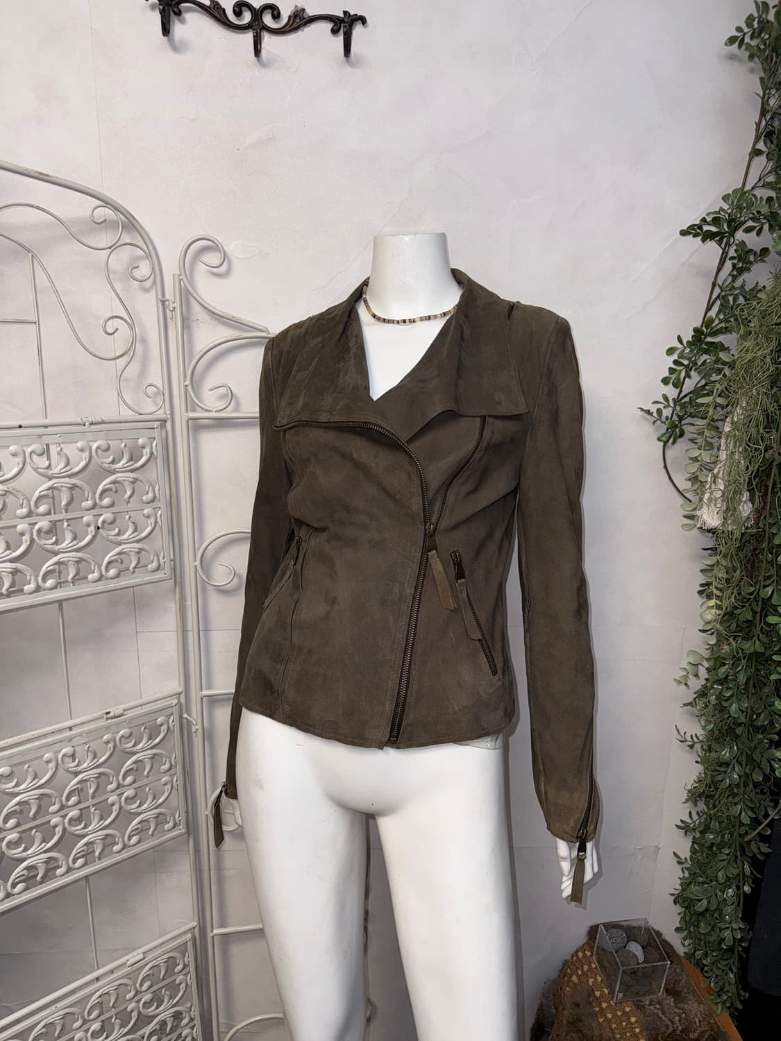 Jessi Newyork brown goat skin suede jk 상품이미지1