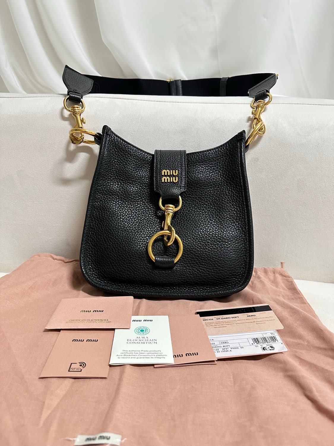 [SA 정품] 미우미우 스냅 후크 크로스백 상품이미지6