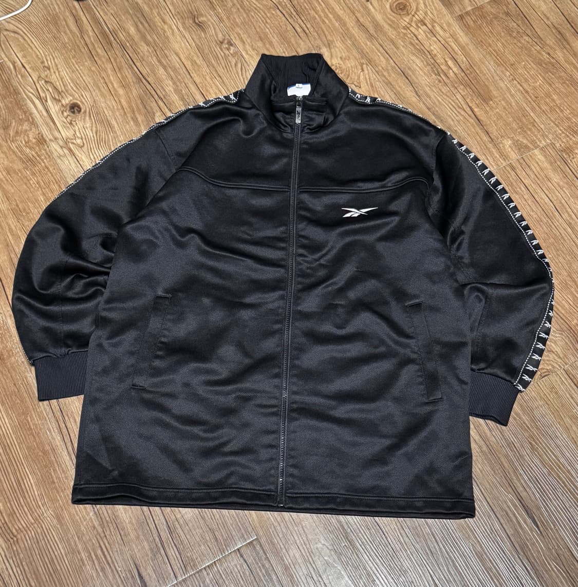 [L] 리복 올드스쿨 사이드 라인 져지 자켓 상품이미지2