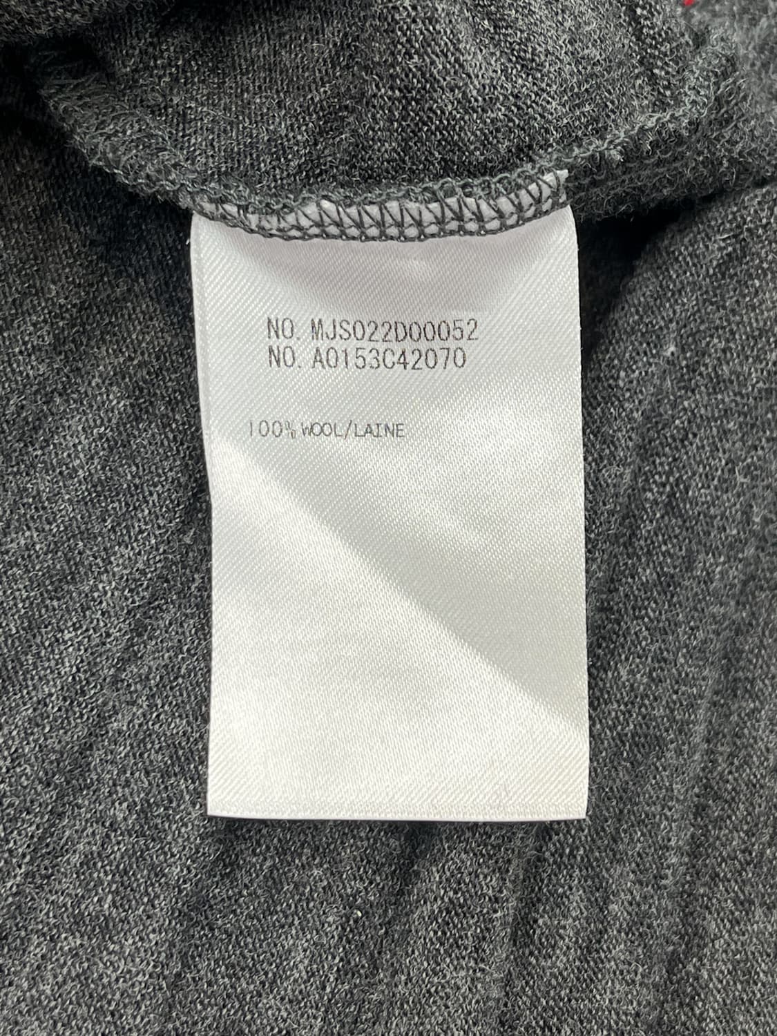 톰 브라운 스트라이프 포켓 울 롱슬리브 상품이미지6