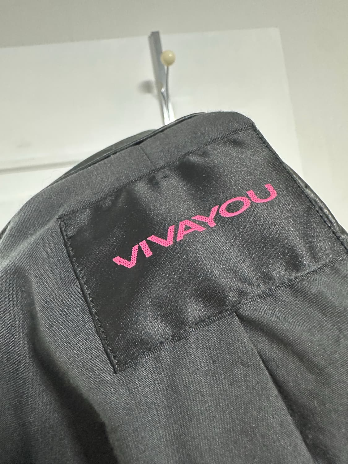 비비유 하이넥 레더 자켓 상품이미지4