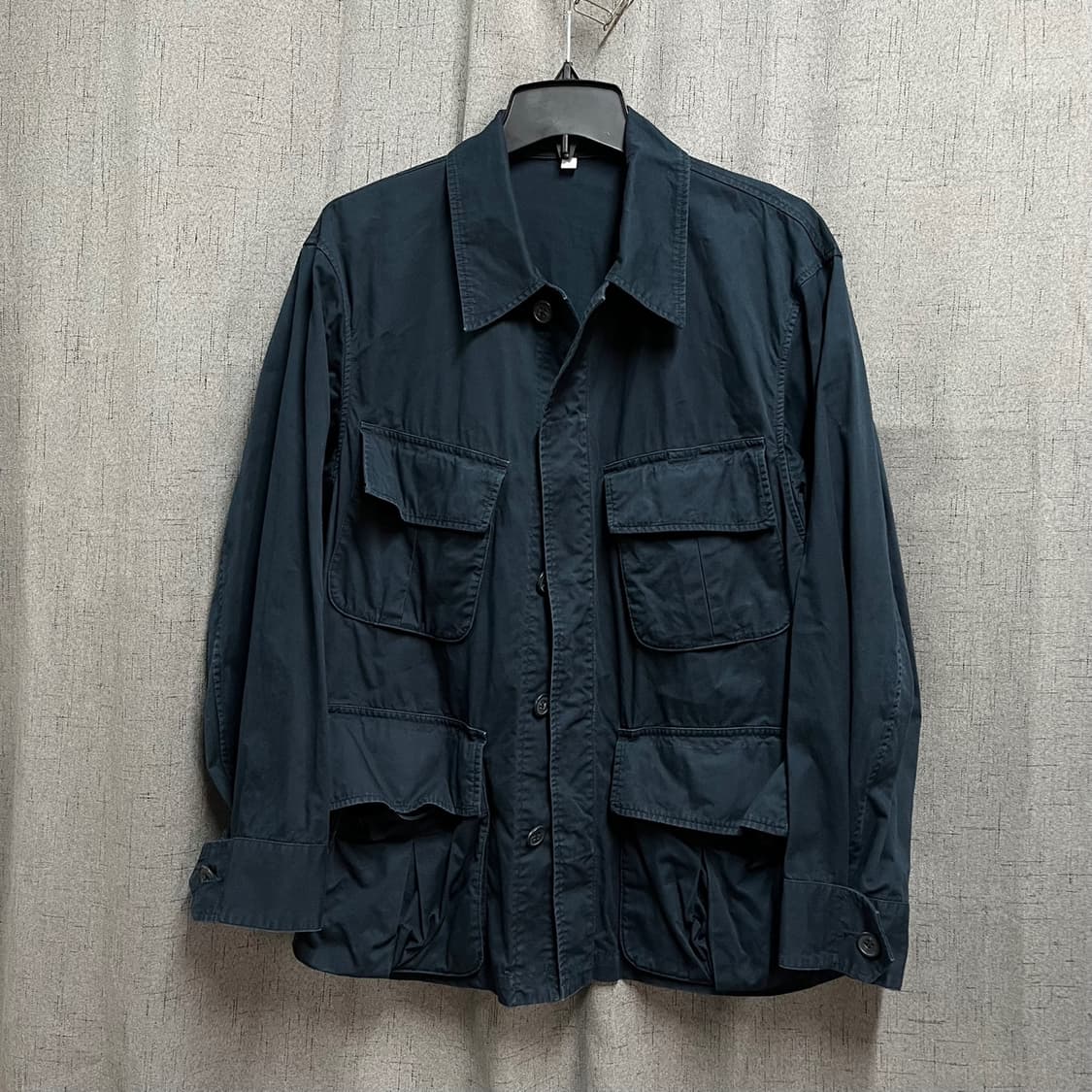 [M] 유니클로 U 밀리터리 워크자켓 남성셔츠 상품이미지3