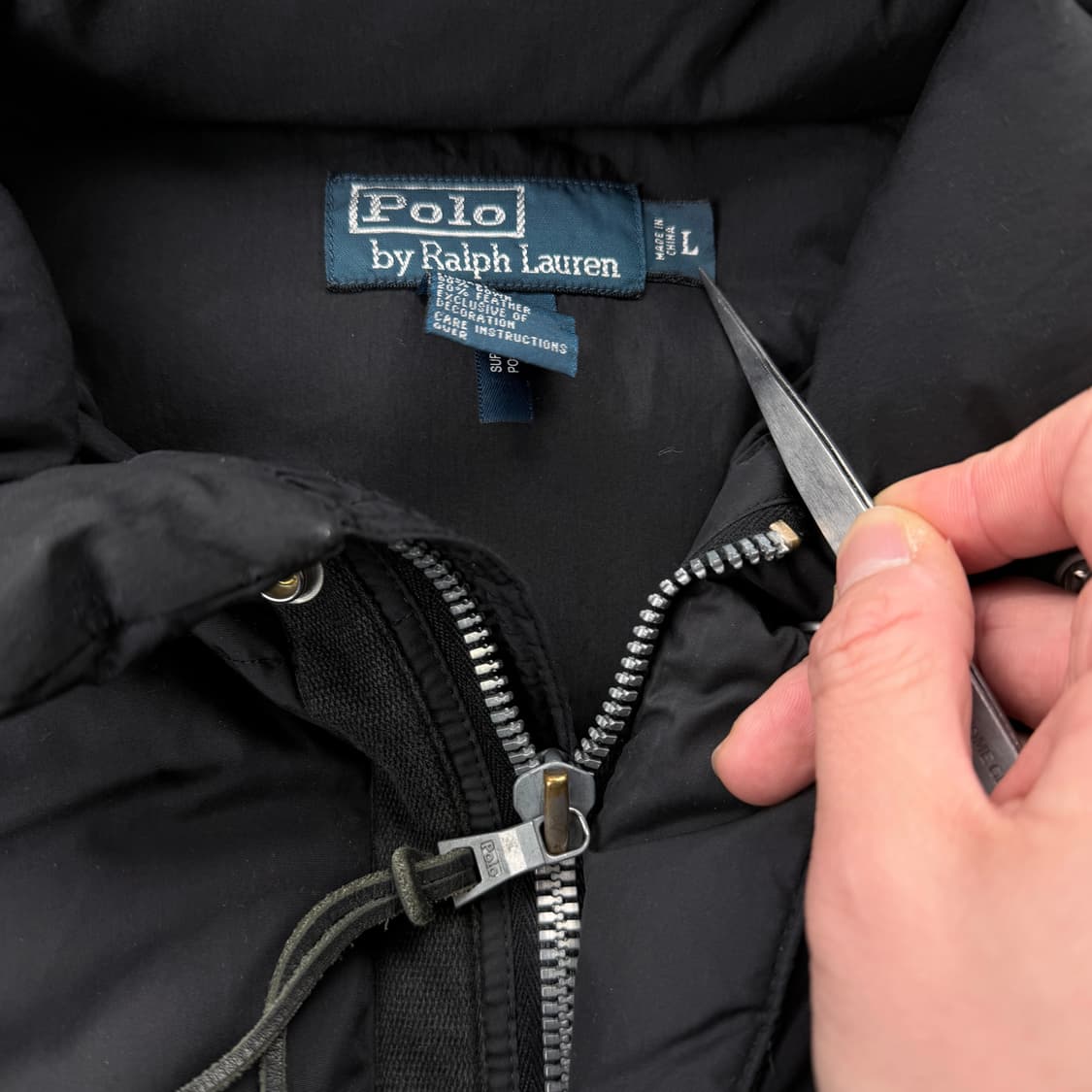 폴로 랄프로렌 블랙 덕다운 후드패딩 상품이미지3