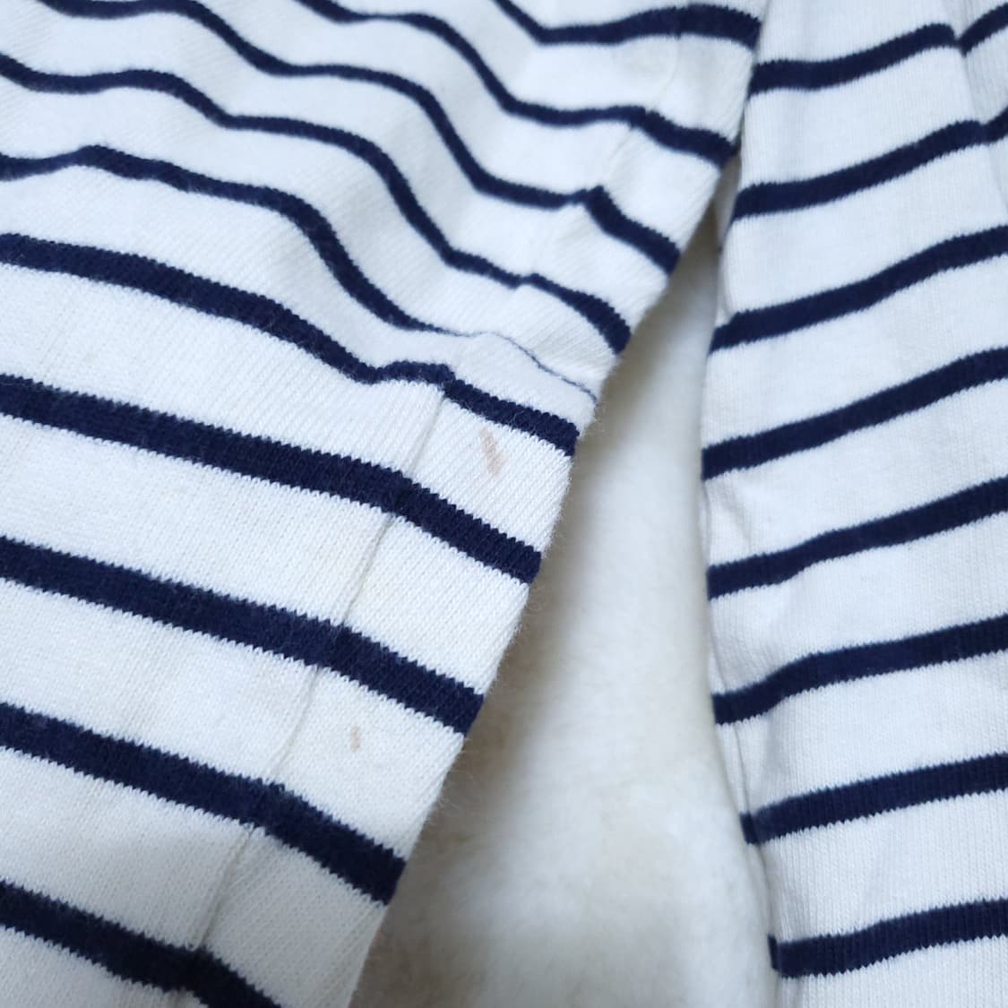 오즈세컨 여성 긴팔티셔츠 1 0303 뽀샤샤 상품이미지3