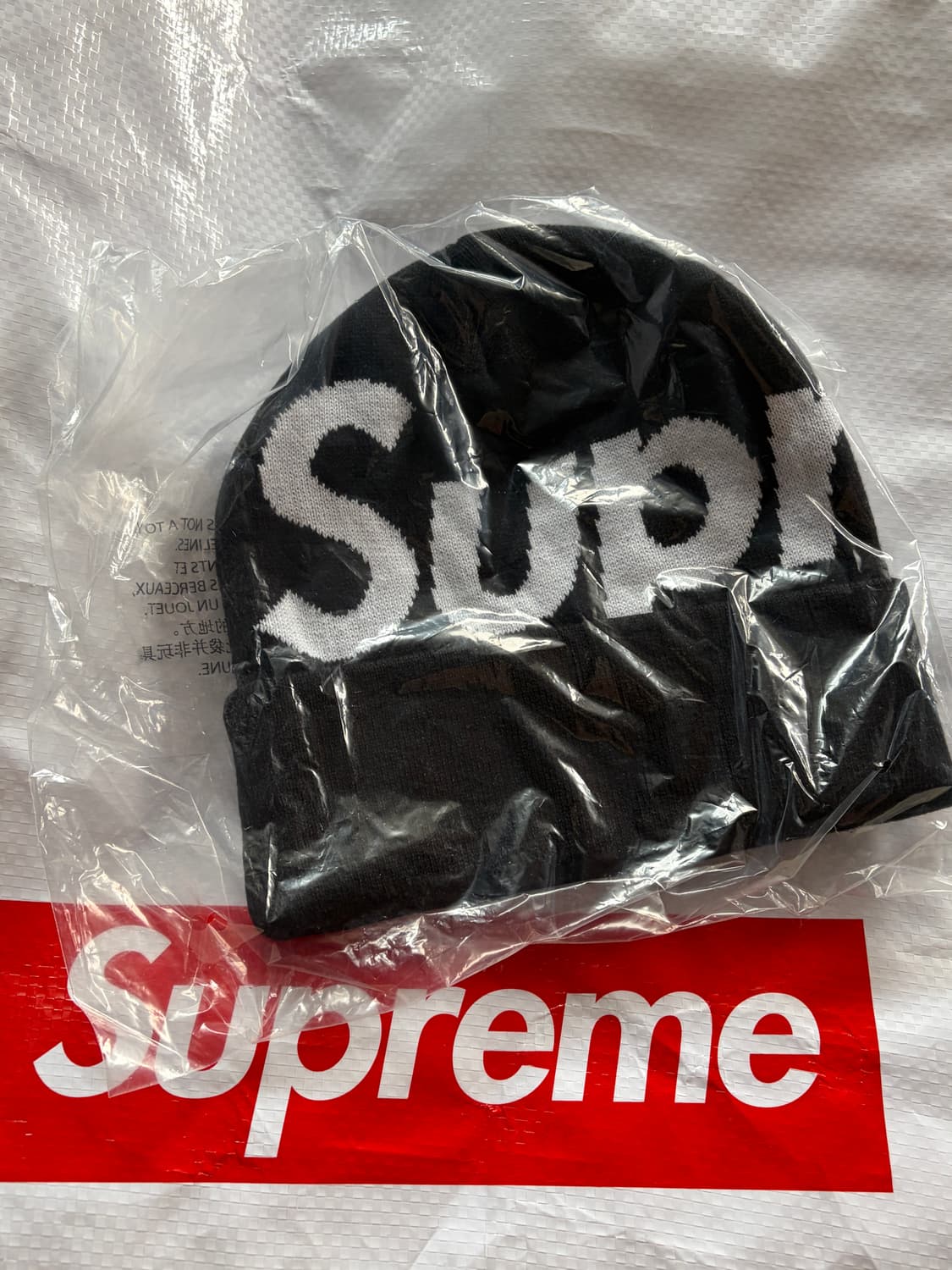 [국내배송/미개봉새상품] 25FW 슈프림 빅로고 비니 상품이미지1