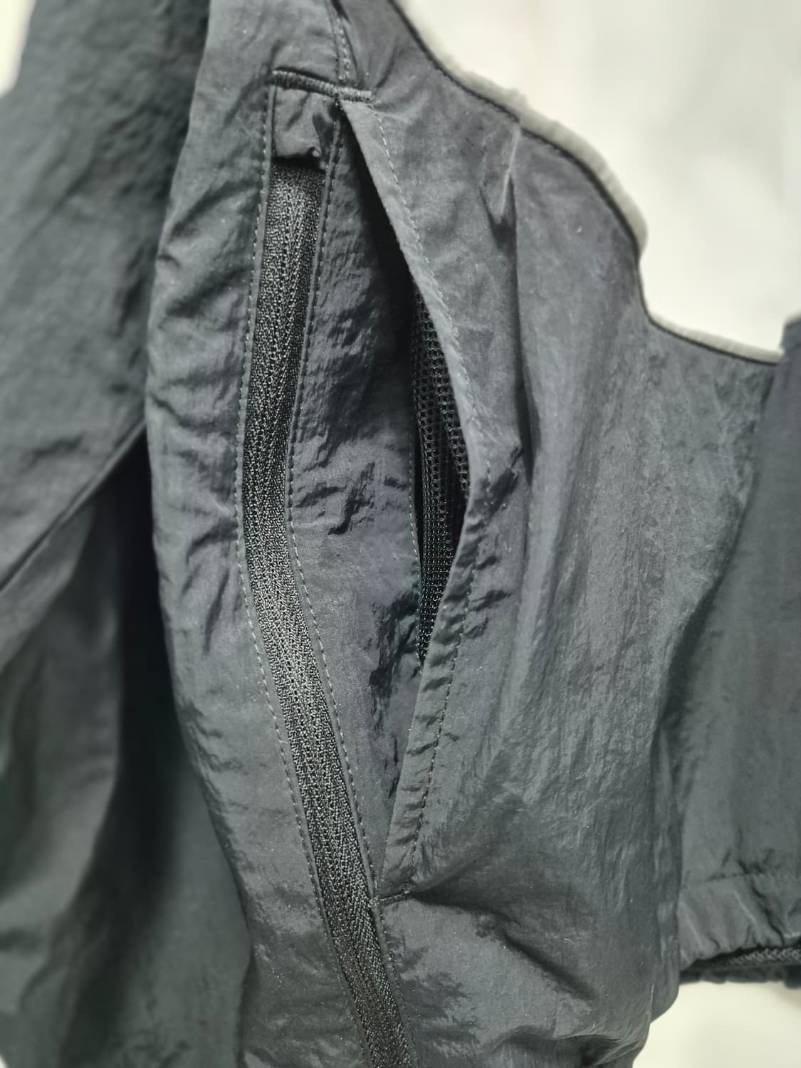 나이키 빅스우시 블랙/화이트 오버핏 M 상품이미지4