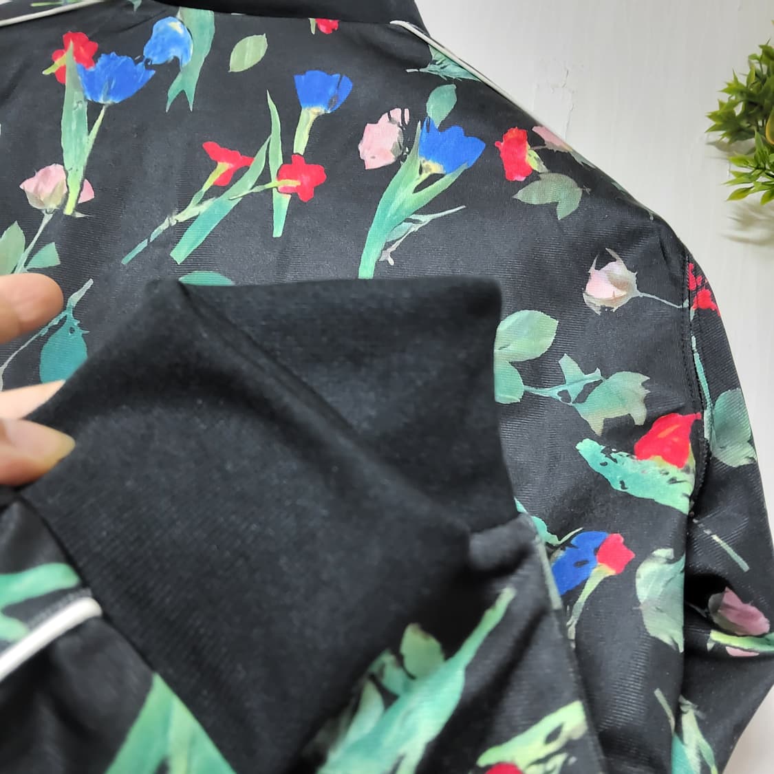 새옷 아디다스 벨리스트 플로럴 크롭 져지 트랙 재킷 자켓 66 상품이미지8