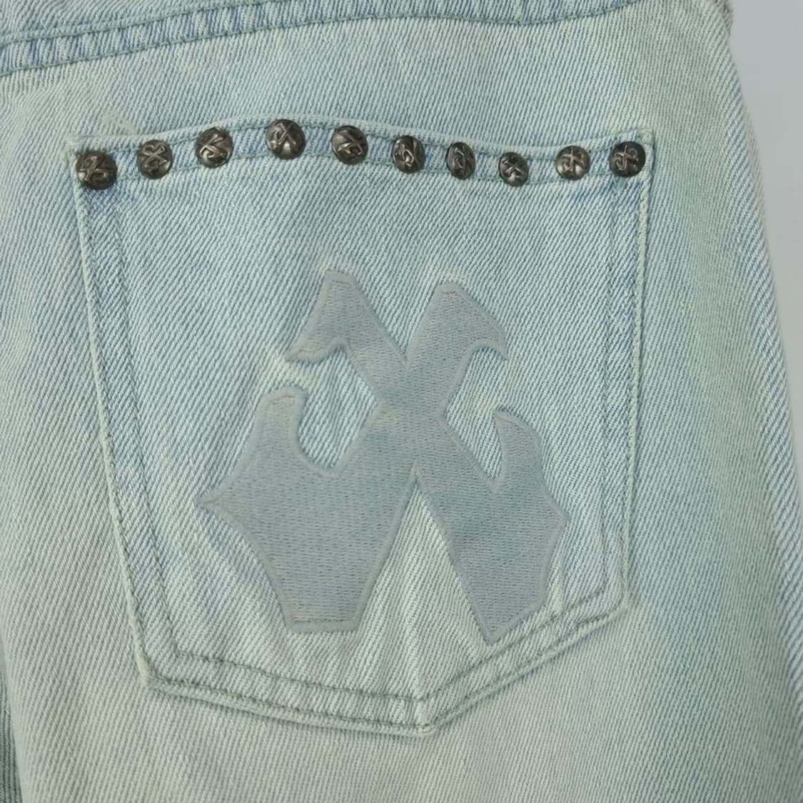 [LEEY YEEL] 아이스워싱 스터드 리벳 와이드 데님팬츠 M19814 상품이미지6