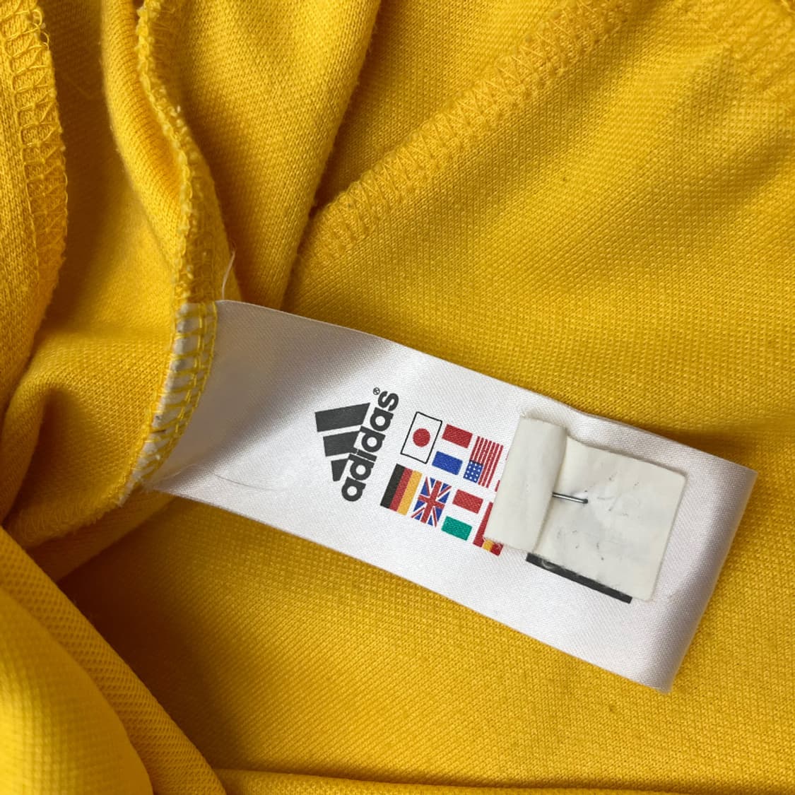 아디다스 에센셜 블랙라인 옐로우 트랙탑 105 상품이미지6