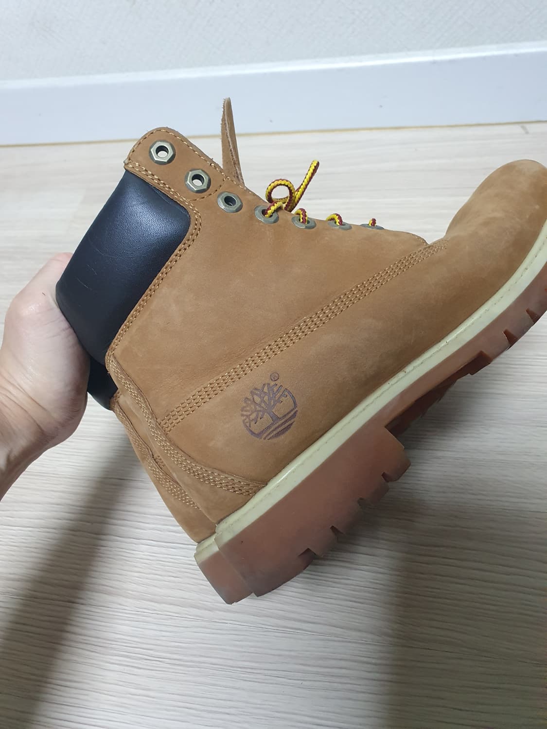 팀버랜드 6인치 프리미엄 부츠 브라운 250~55 상품이미지8