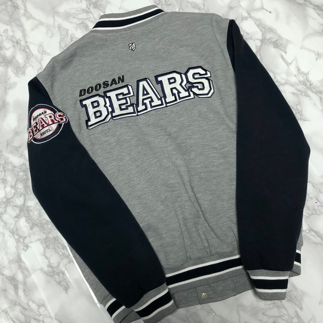 두산베어스 야구자켓 자켓 상태굿 남여공용 상품이미지3