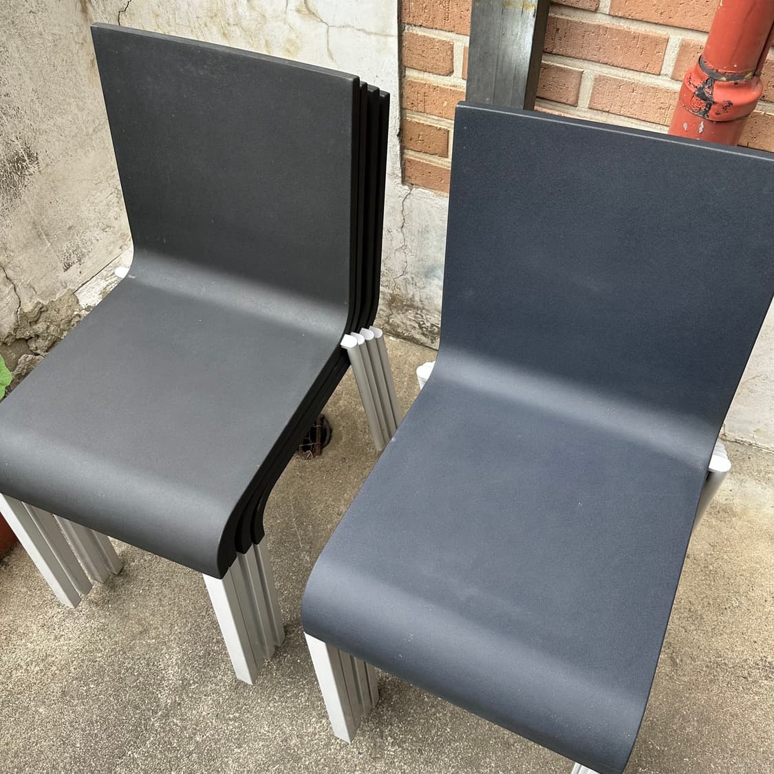 비트라 vitra 03 체어 이태리 스택커블 stackable 네이비의자 상품이미지10