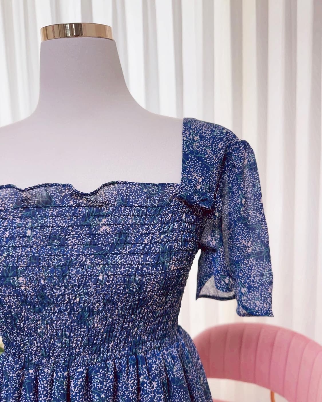 스퀘어넥 스모크 뒷리본 프릴 퍼프 원피스 상품이미지3