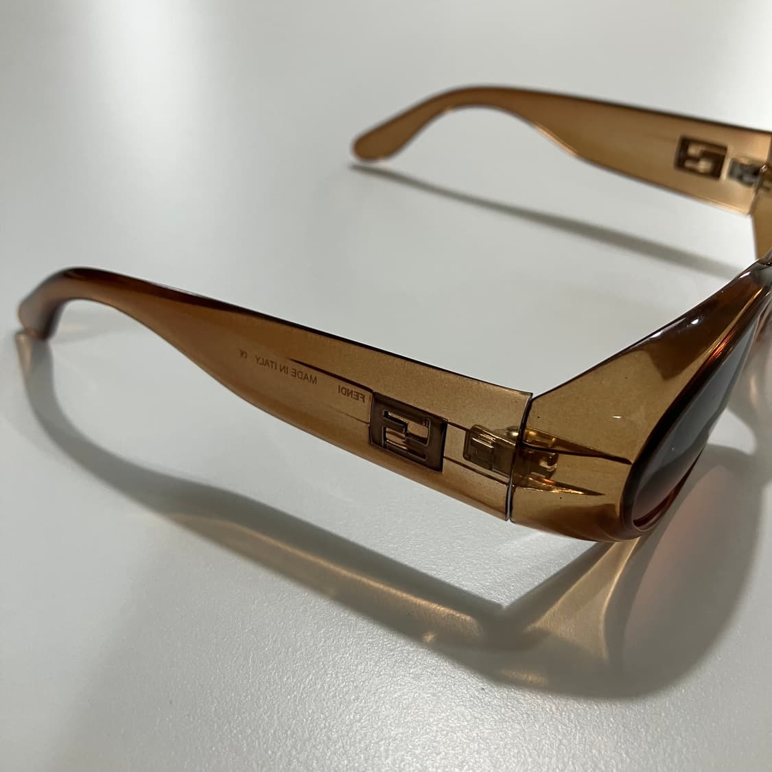 [Fendi] 90s 펜디 오벌 선글라스 상품이미지3