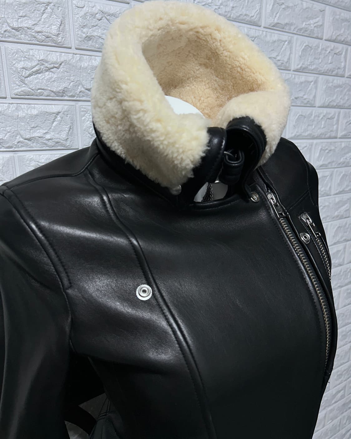 15fw iro 램스킨 시어링 바이커 자켓 상품이미지3