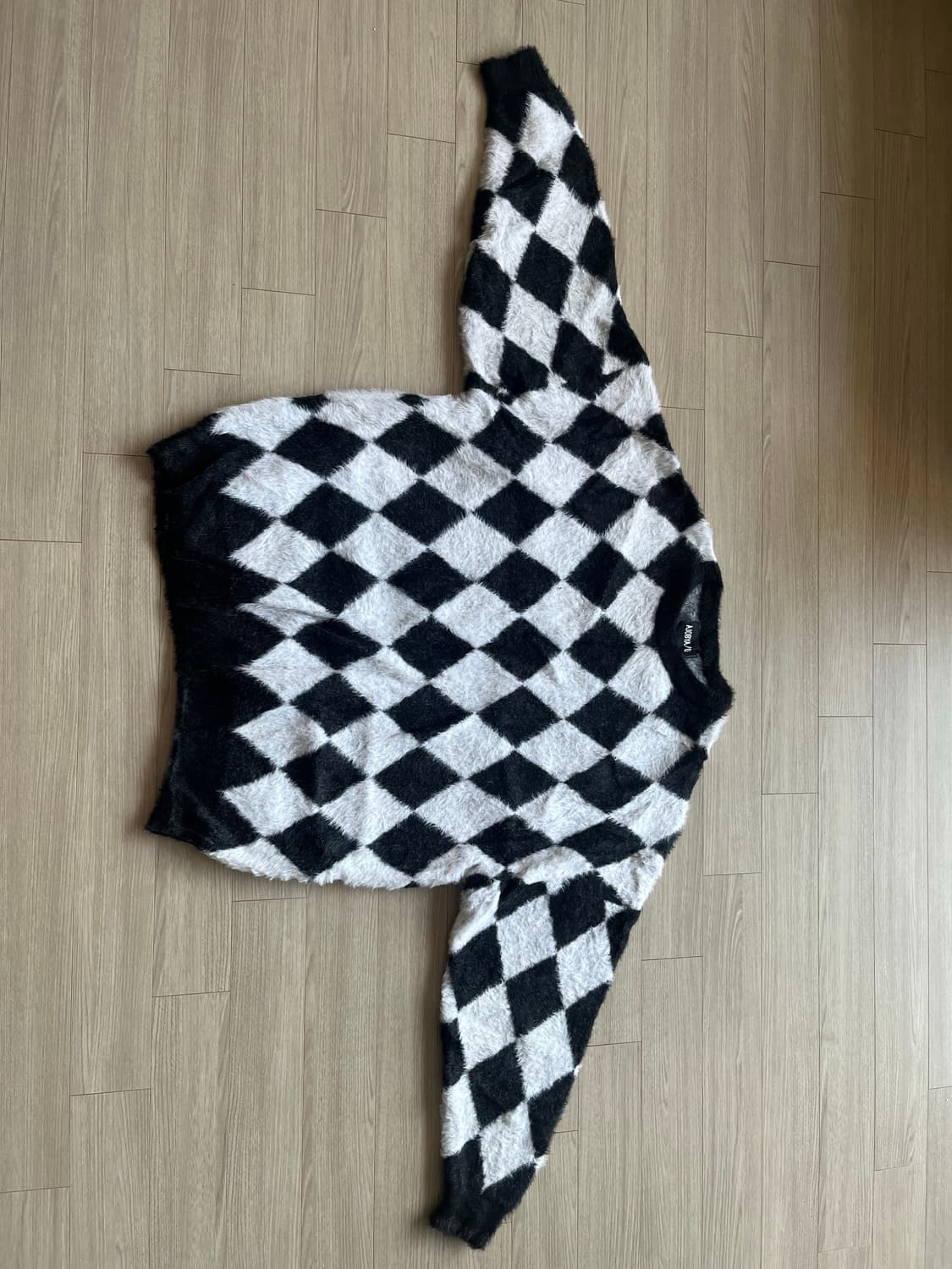 아조바이아조 Harlequin Check Oversized Sweater 상품이미지2