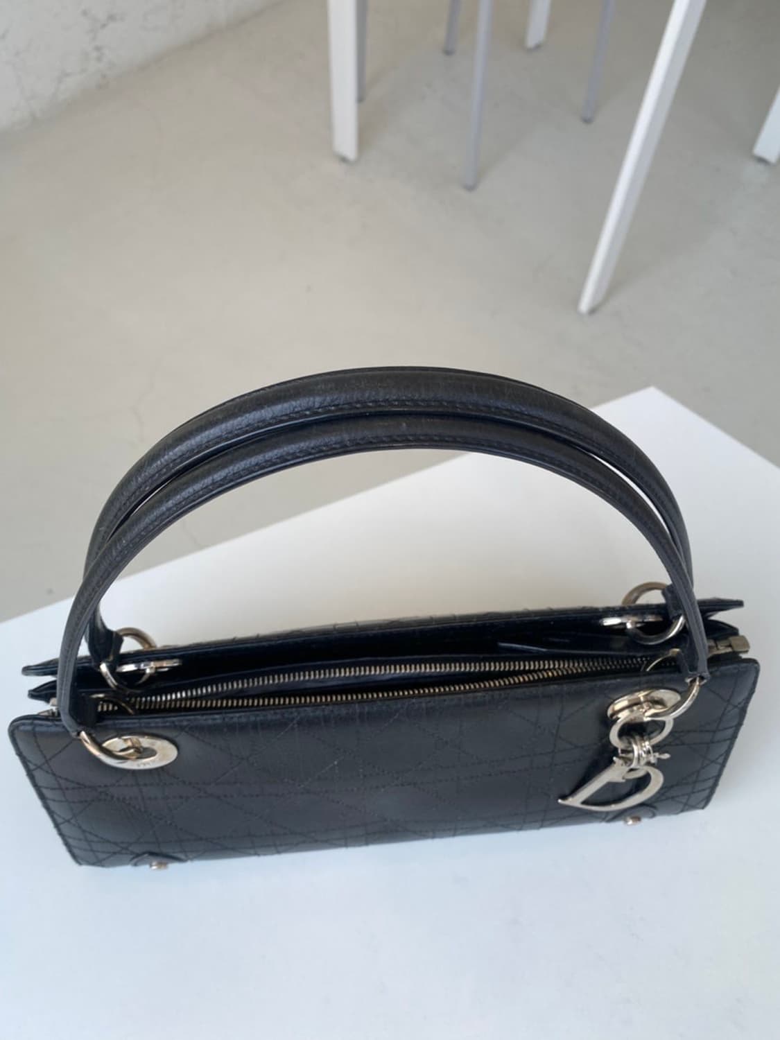 정품 디올 까나쥬 토트백 블랙 상품이미지4