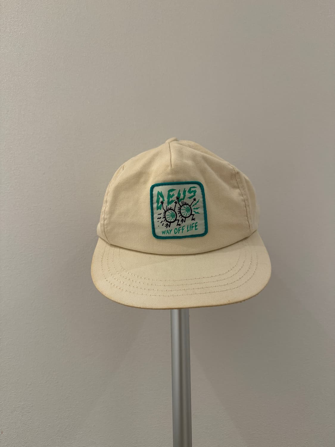 deus 모자 상품이미지1