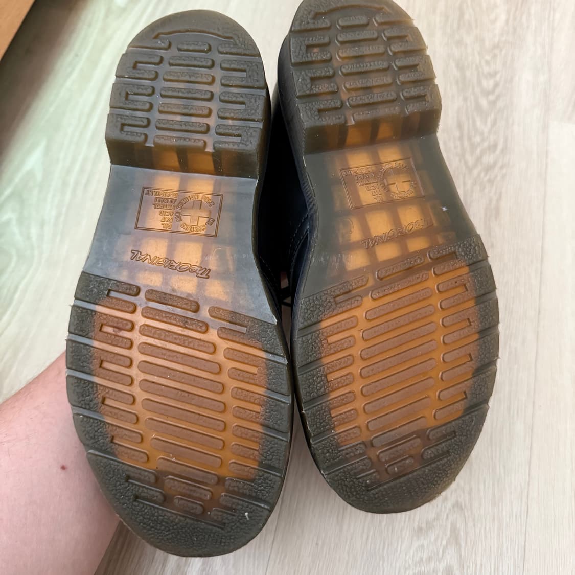 닥타마틴1461 스무스230 uk4 상품이미지3