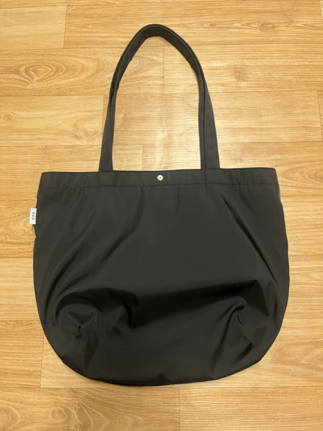 999휴머니티 이지 도트백 블락 상품이미지2