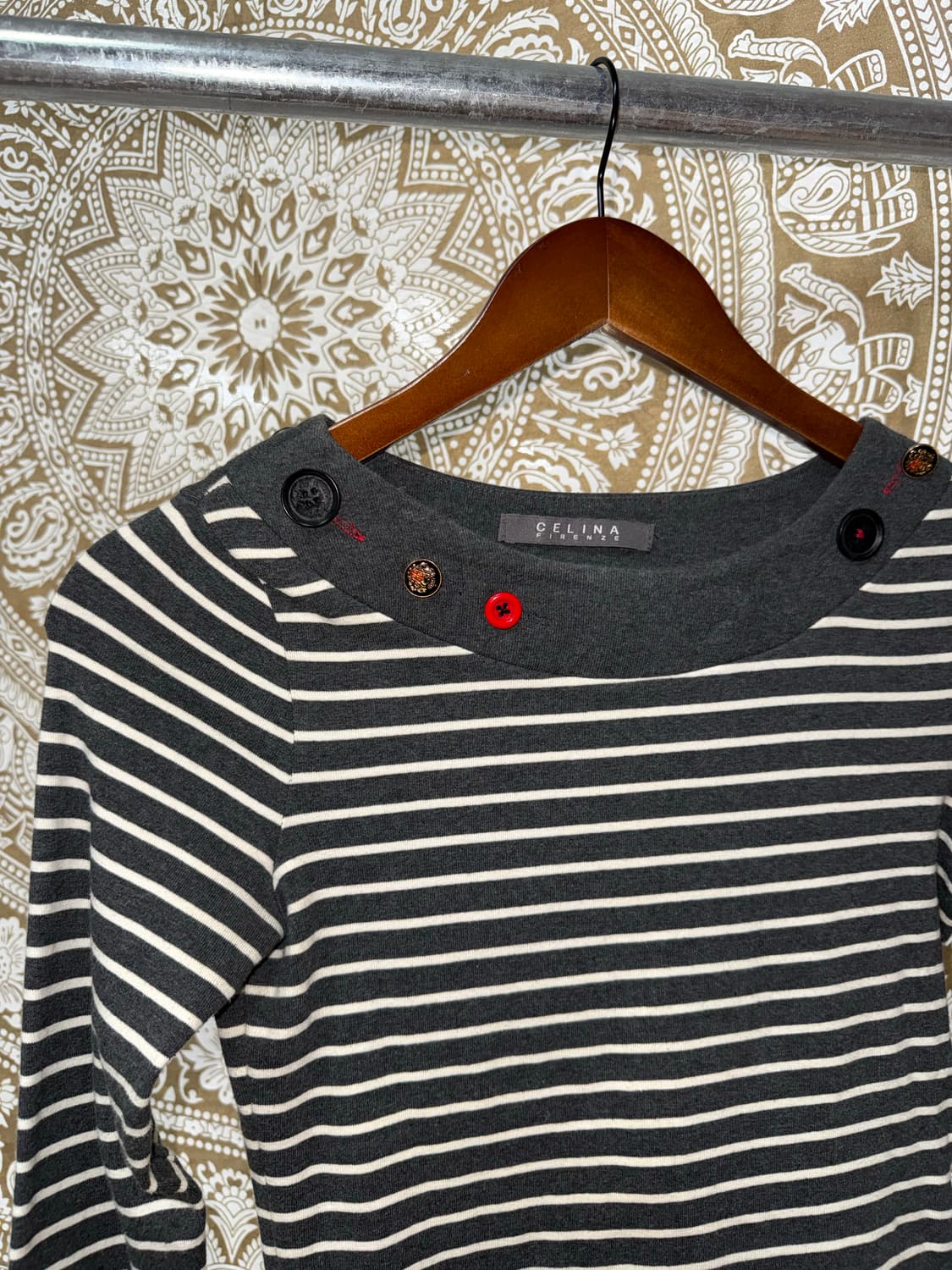 Firenze 버튼 스트라이프 긴팔 티  상품이미지4