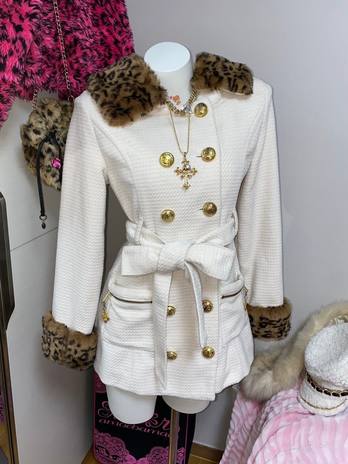 d.i.a 다이아 갸루 호피 퍼 금장 화이트 코트 빈티지 레오파드  상품이미지2