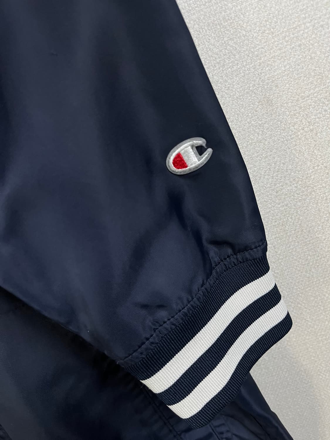 챔피온 빅로고 네이비 야구 점퍼 상품이미지4