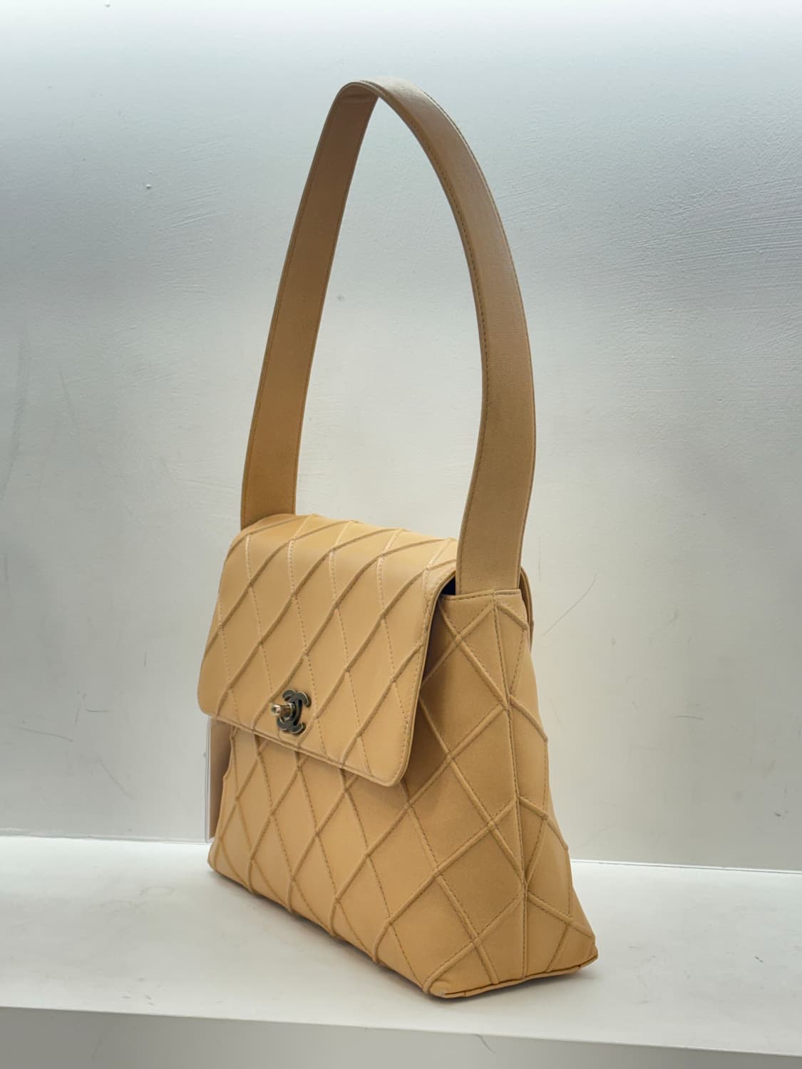 샤넬 퀼팅 백 (한국명품감정서) 상품이미지6