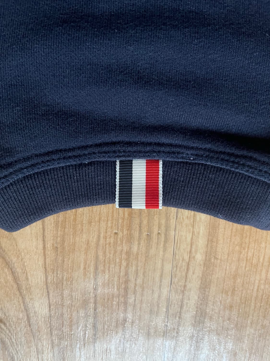 톰브라운 맨투맨 2사이즈 상품이미지7