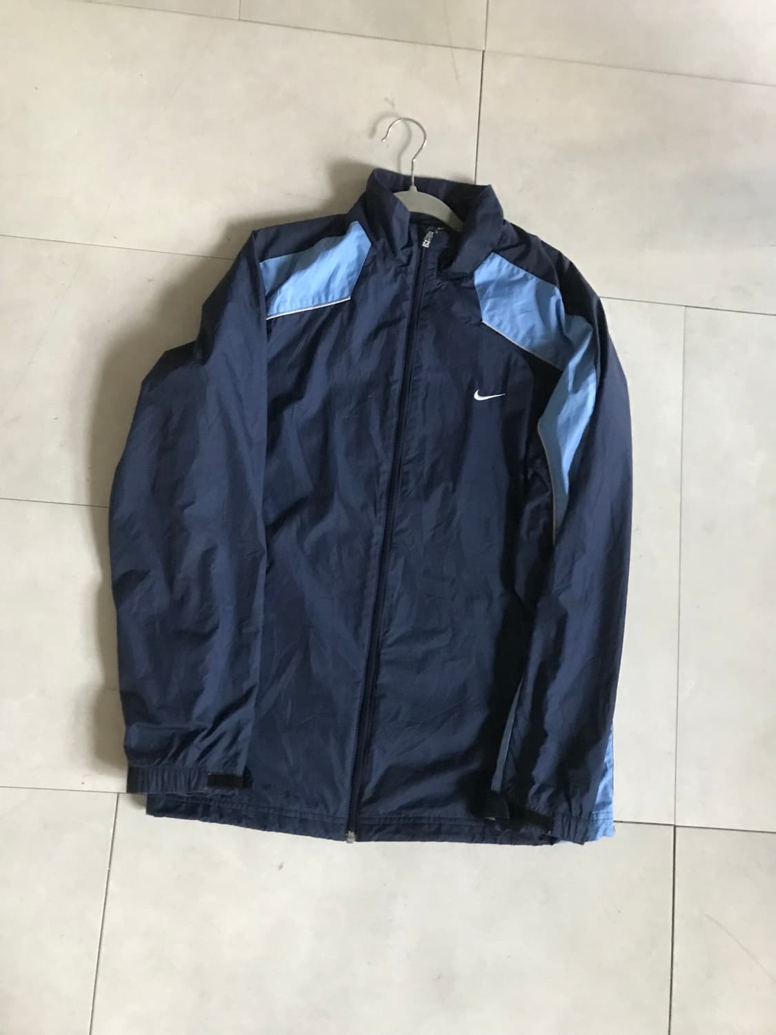나이키 네이비 연하늘 바람막이 상품이미지8