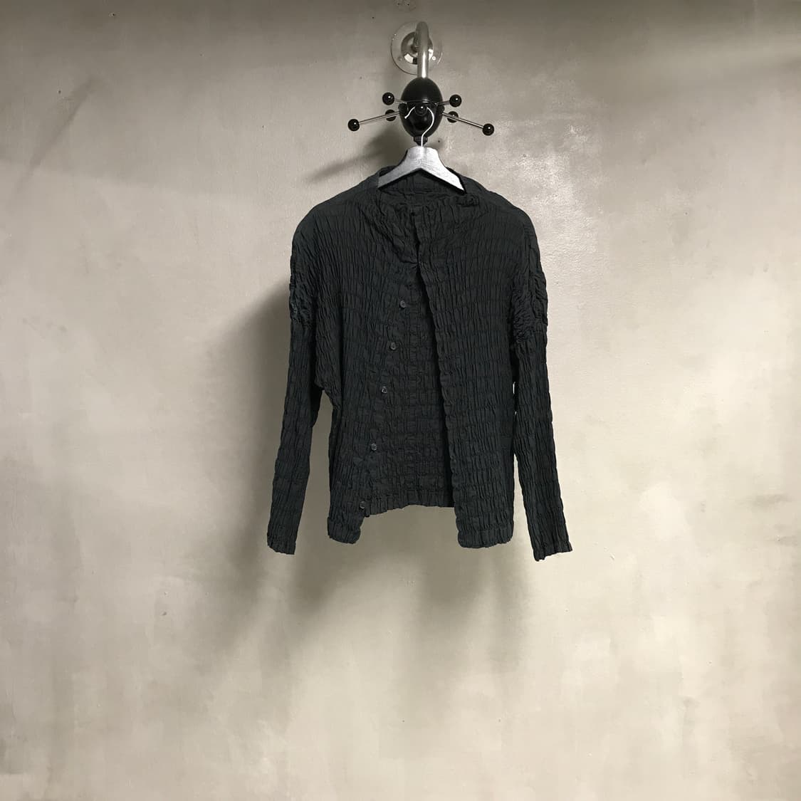 이세이 미야케 플리츠 가디건 블랙 2(W) 상품이미지1