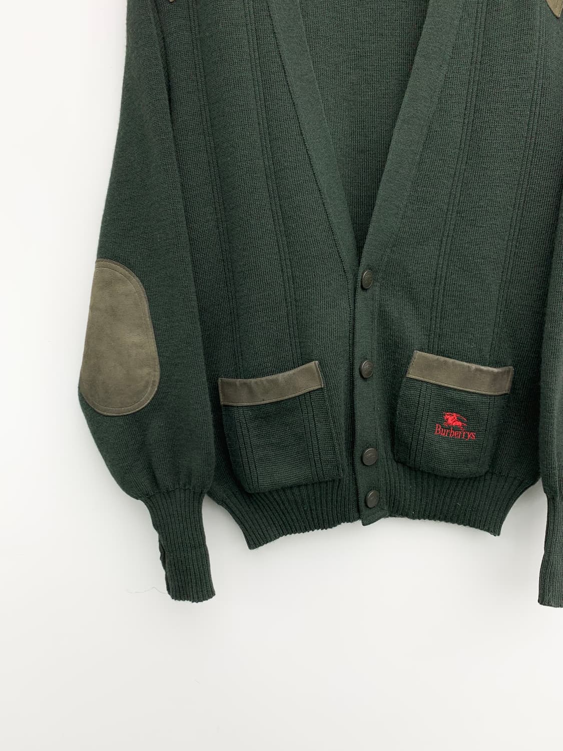 버버리 카키 그린 코만도 스웨이드 패치 가디건 상품이미지4