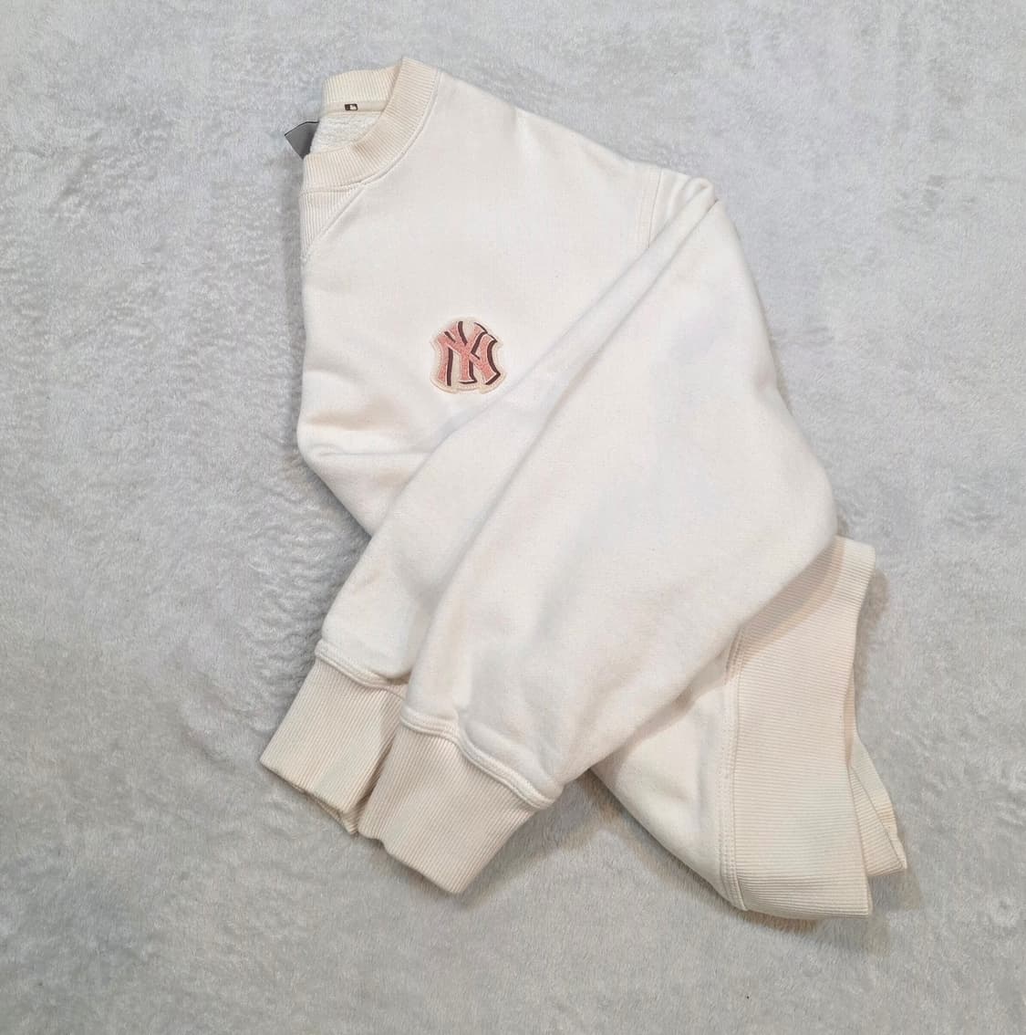 NEW ERA 뉴에라 뉴욕 양키스 기모 맨투맨 상품이미지3