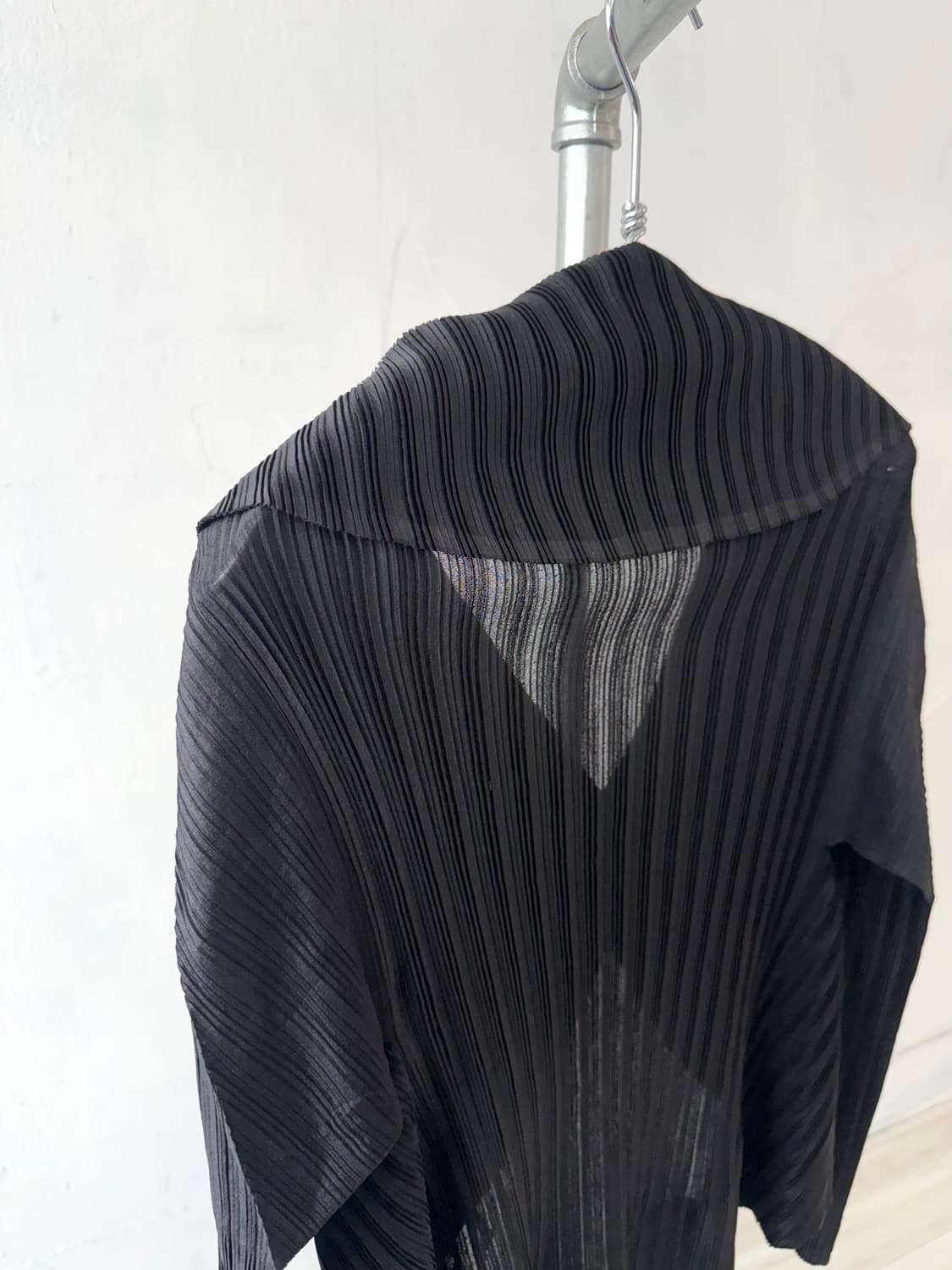 Issey Miyake Pleats Please Pleated Cardi 상품이미지3