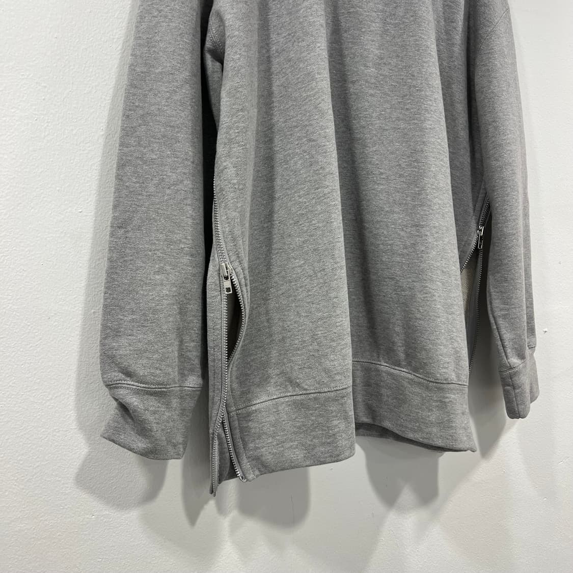 꼼데가르송 스웨트셔츠 상품이미지3