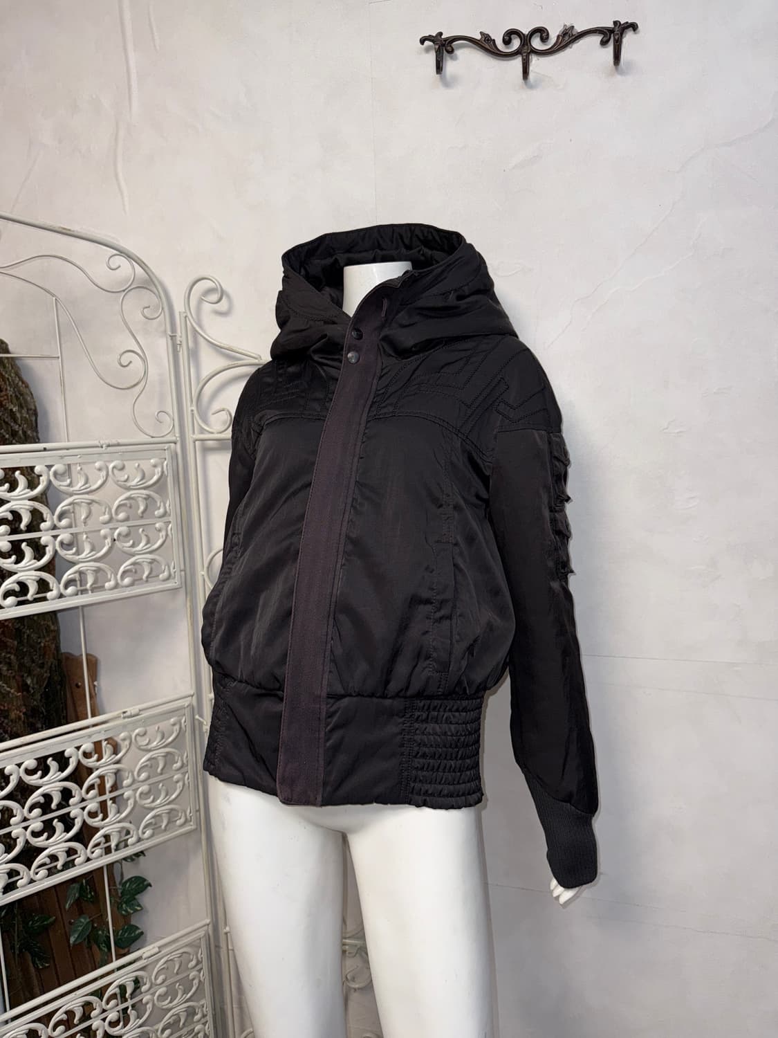 DIESEL black geometric pocket hood 패딩 상품이미지9