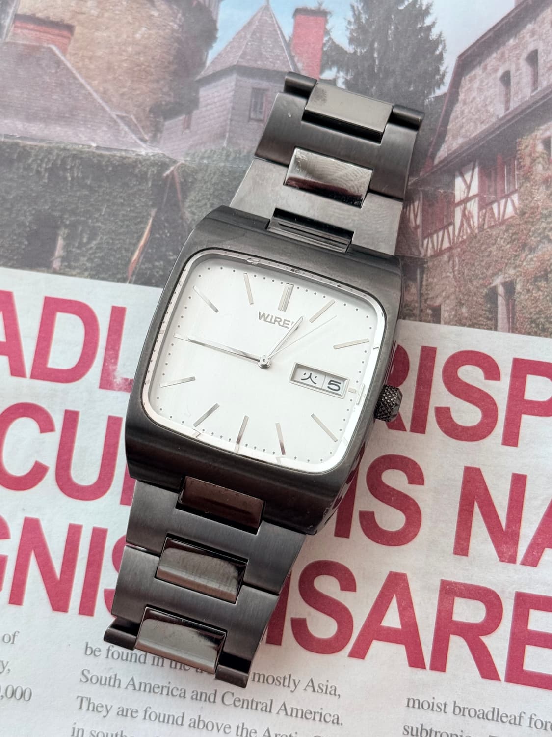 Wired 와이어드 Square Quartz Day-Date 상품이미지1
