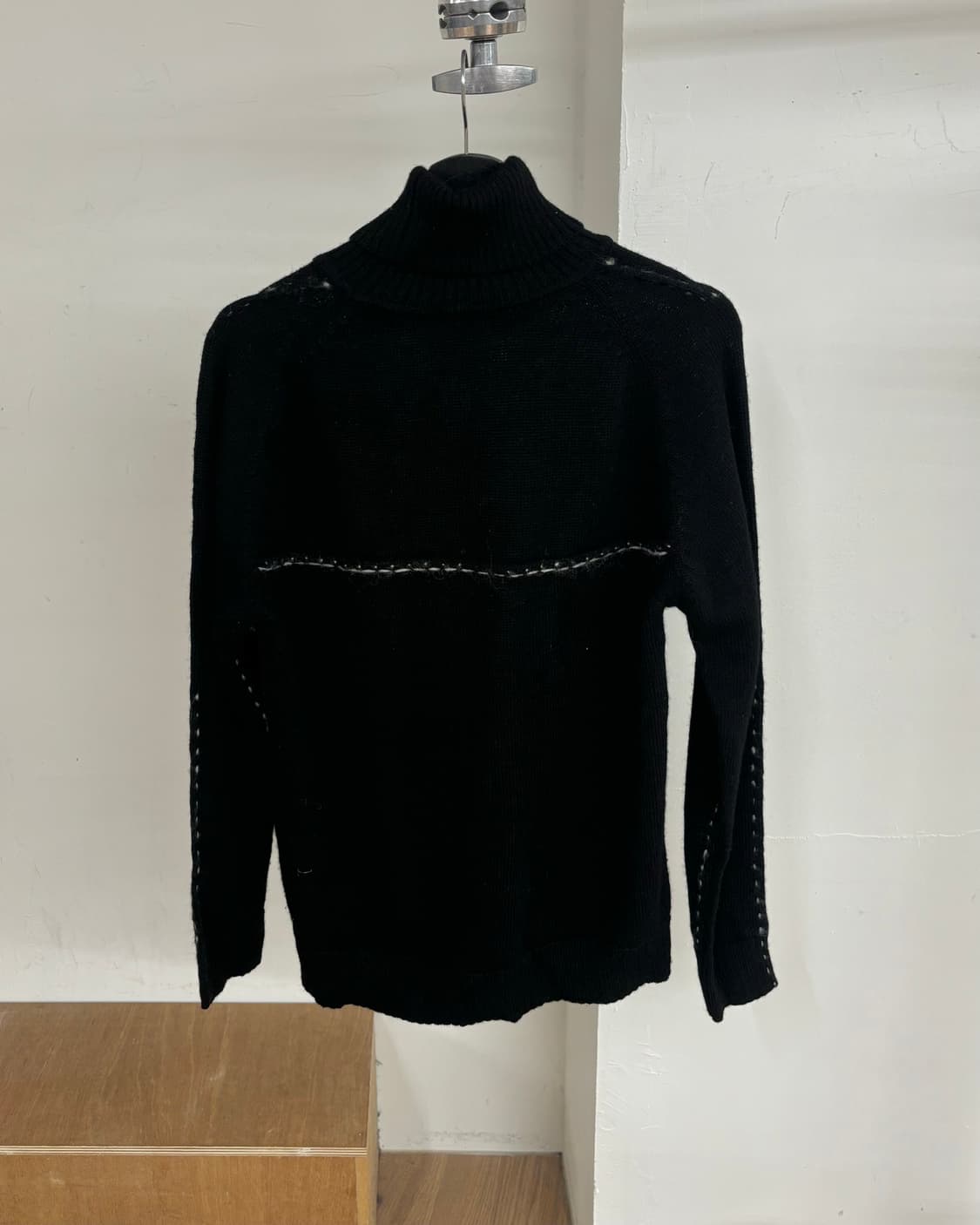 이세이 미야케 스티치 니트 터틀넥 스웨터 상품이미지6