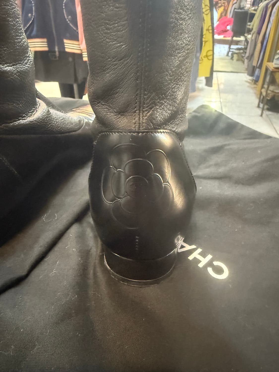 36반/230 정품 샤넬 까멜리아 부츠 팝니다 상품이미지5