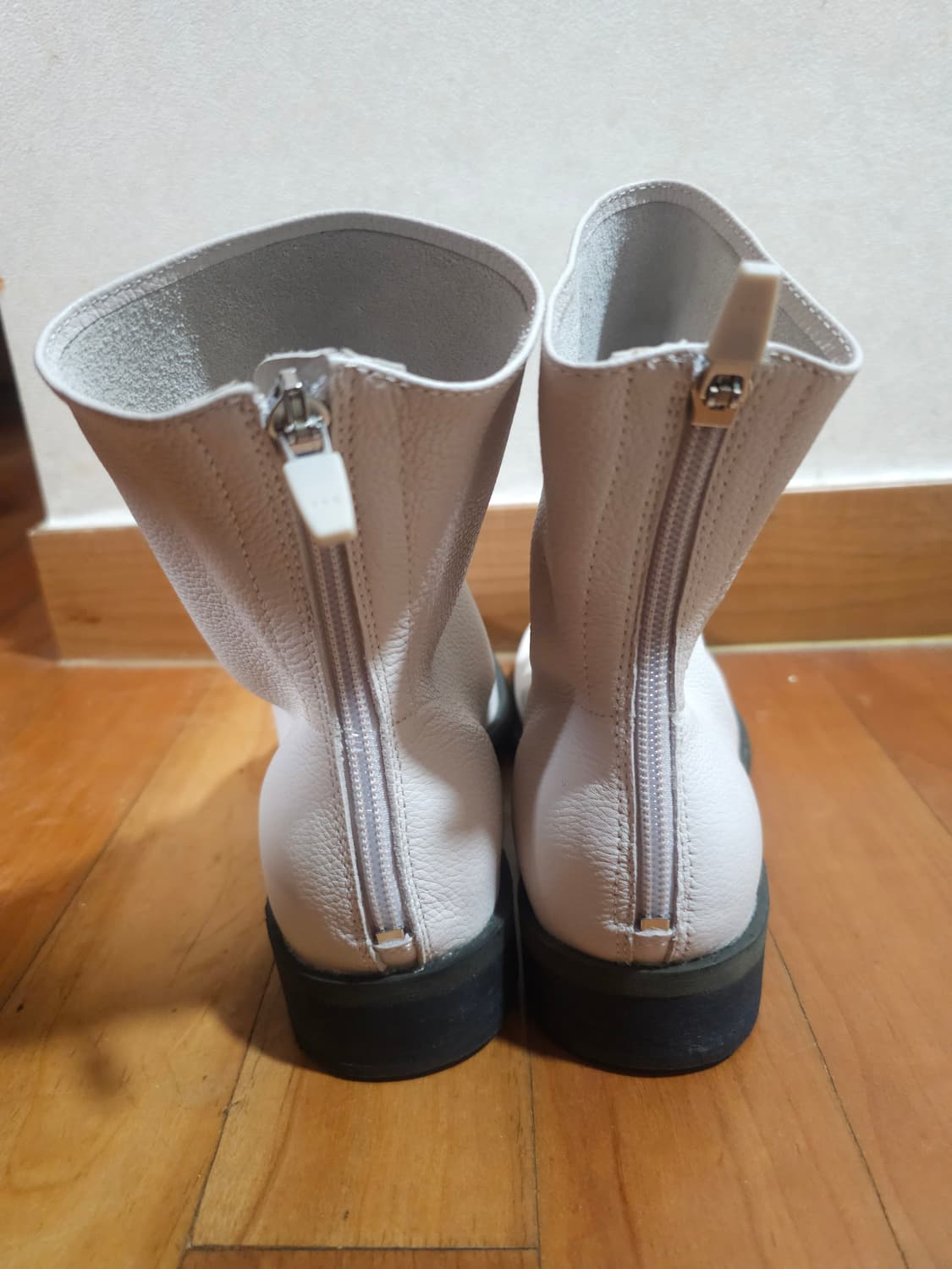 블루코마티 시마 앵클부츠 크림색상 여성 부츠 상품이미지6