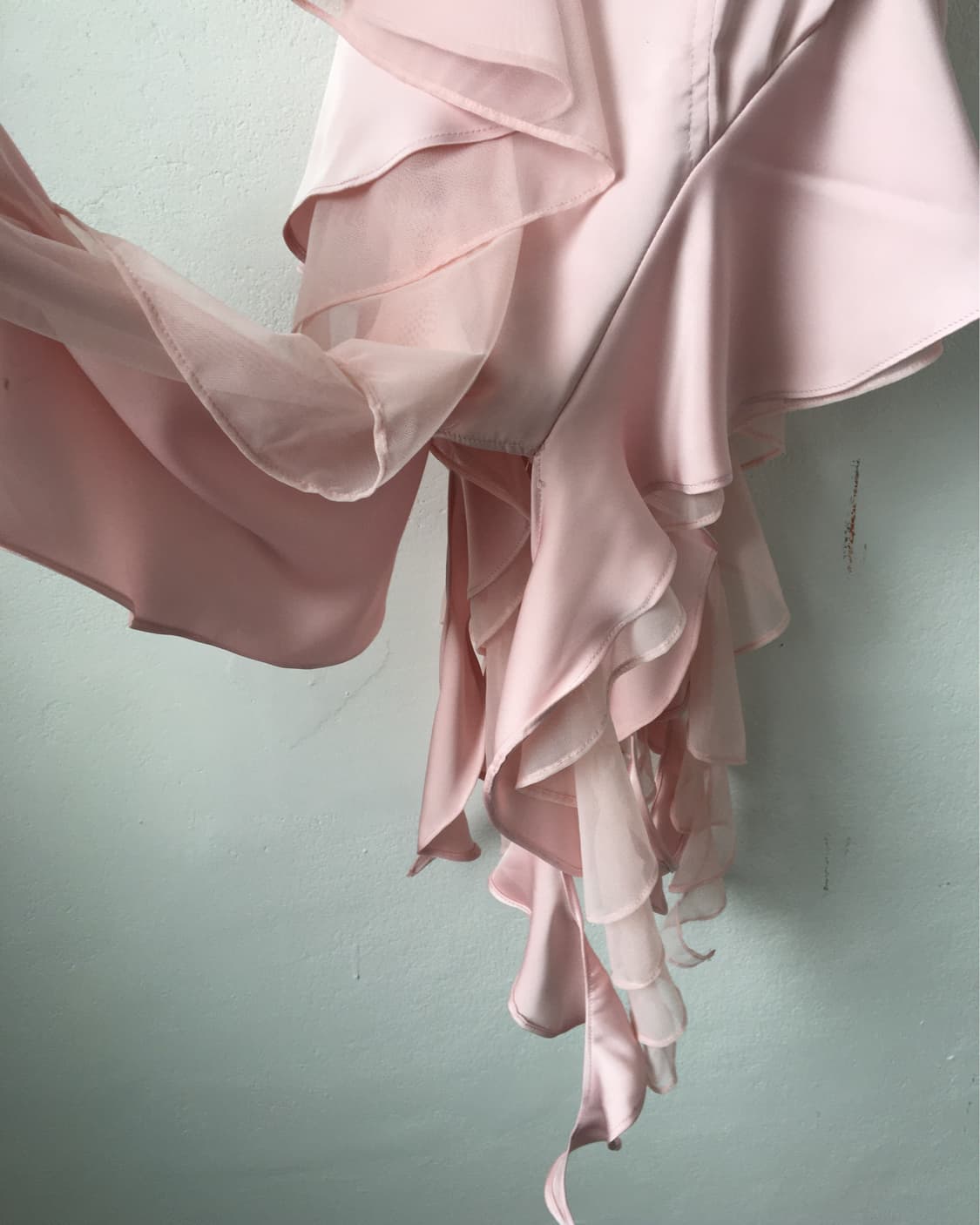 Ruffle drop unbalanced point sleeveless 상품이미지3