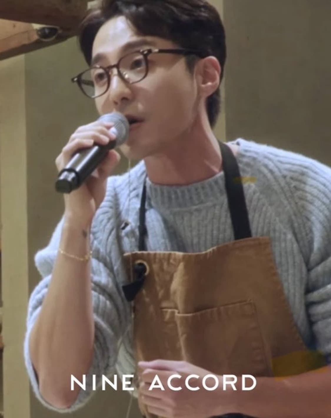 [현빈,로이킴착용] 나인어코드뿔테 상품이미지2